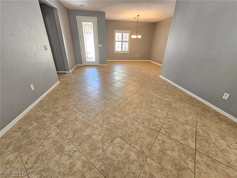 2259 Sandstone Cliffs Dr — Photo 13