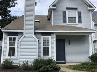 818 Snead Dr, Newport News, VA 23602
