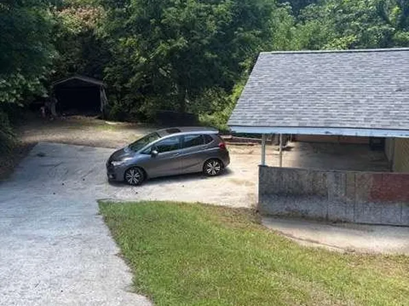 5906 Oakdale Rd SE, Austell, GA 30126