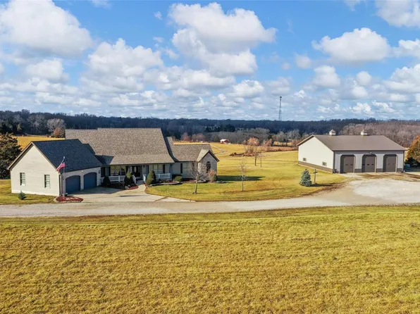 10287 Plantation Mnr, Foristell, MO 63348