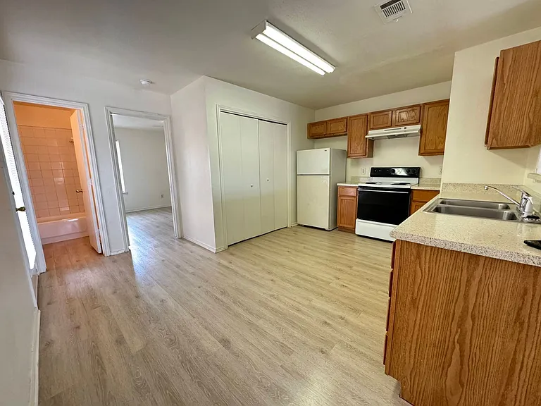 3608 Malibu Ln — Photo 4