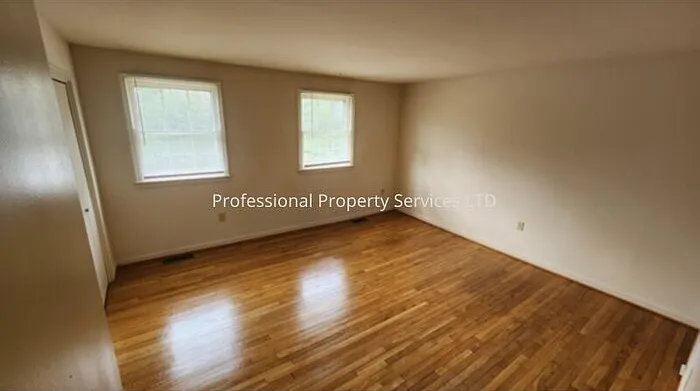 1912 Abbey Ln — Photo 14