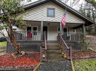 223 Old State Rd, Marble, NC 28905