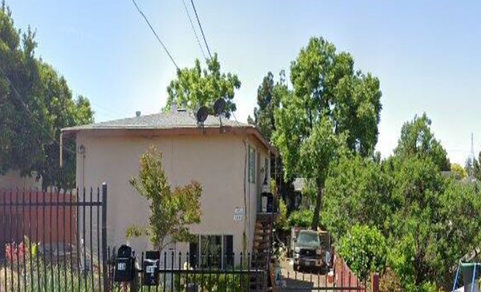 1st image of 739-41 6th St