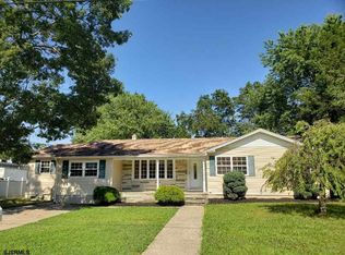102 Dover Ave, Egg Harbor Township, NJ 08234