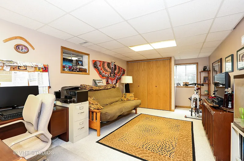 Thumbnail 12