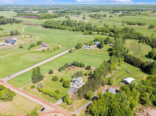 8075 211th Ave NW, Nowthen, MN 55330