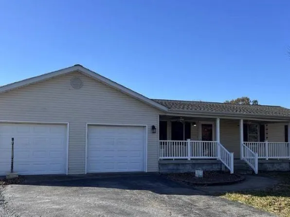 555 Beeny Rd, Manitou, KY 42436