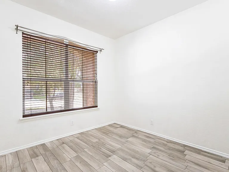 12206 Dewitt Way — Photo 18