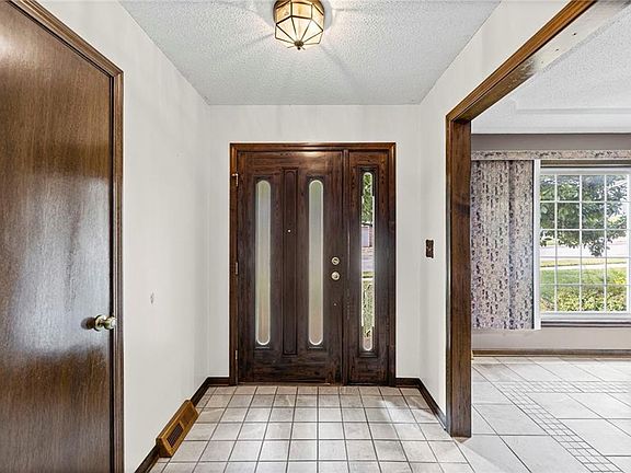 5th image of 8210 N Virginia Ave