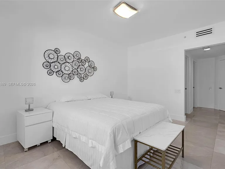 1500 Ocean Dr #505 — Photo 23