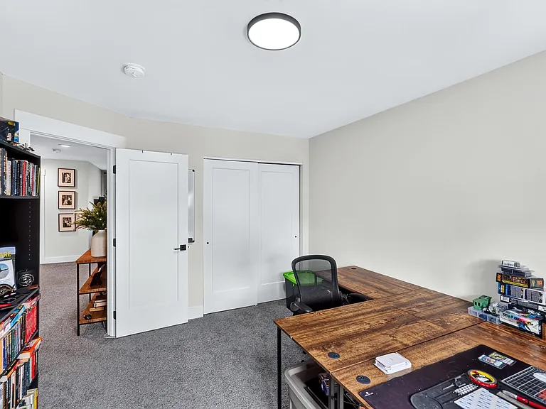 1217 N Walnut Ln — Photo 32