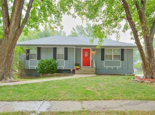 1911 N York Rd, Independence, MO 64058