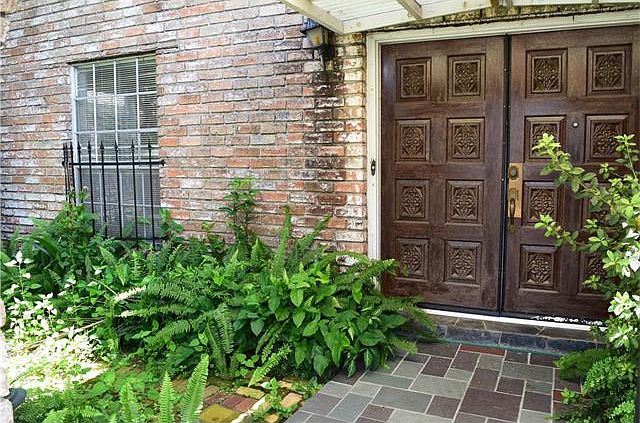 1st image of 708 Saint Julien Dr