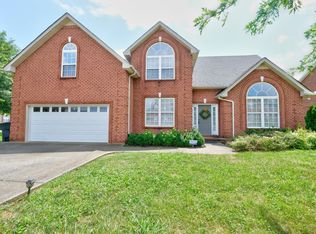 5150 Reagan Dr, Murfreesboro, TN 37129