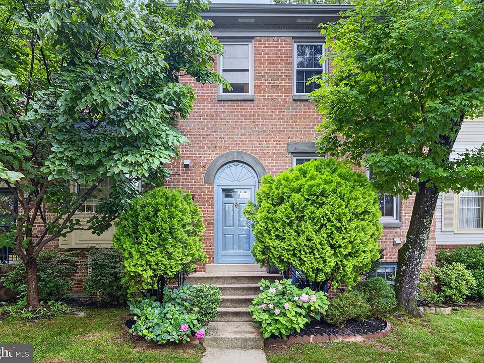 1st image of 2836 Kelly Sq