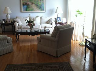 3 Robin Pl, Fairfield, NJ 07004