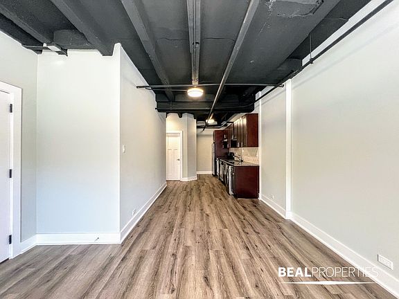 2nd image of 725 Saint Johns Ave APT 21