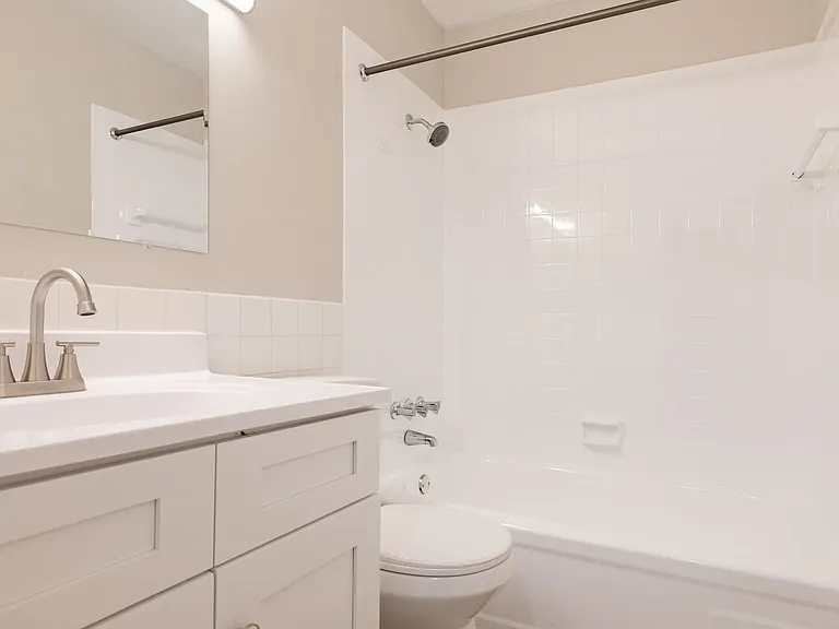 Coppertree Apartments — Photo 42