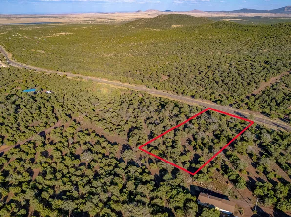 35691 SR61 -- #E, Vernon, AZ 85940