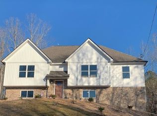 587 Condra Rd, Ringgold, GA 30736