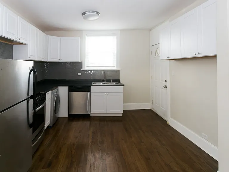 918 Green Bay Rd #G4 — Photo 3