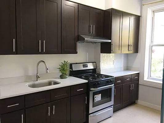 Rented by Keller Williams NYC | media 19
