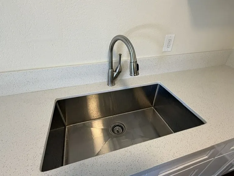 CEDAR 9840 — Photo 9