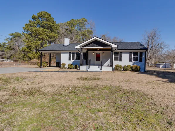 107 E New Hope Rd, Goldsboro, NC 27534