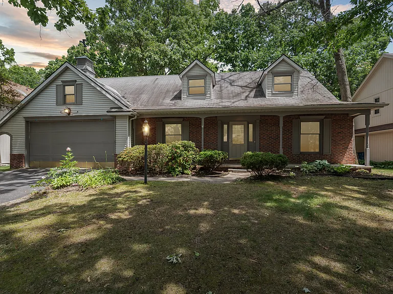 2410 Wealdstone Rd — Photo 51