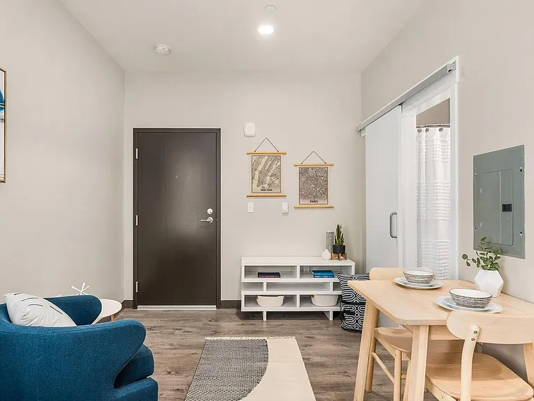 4029 Rainier Ave — Photo 14