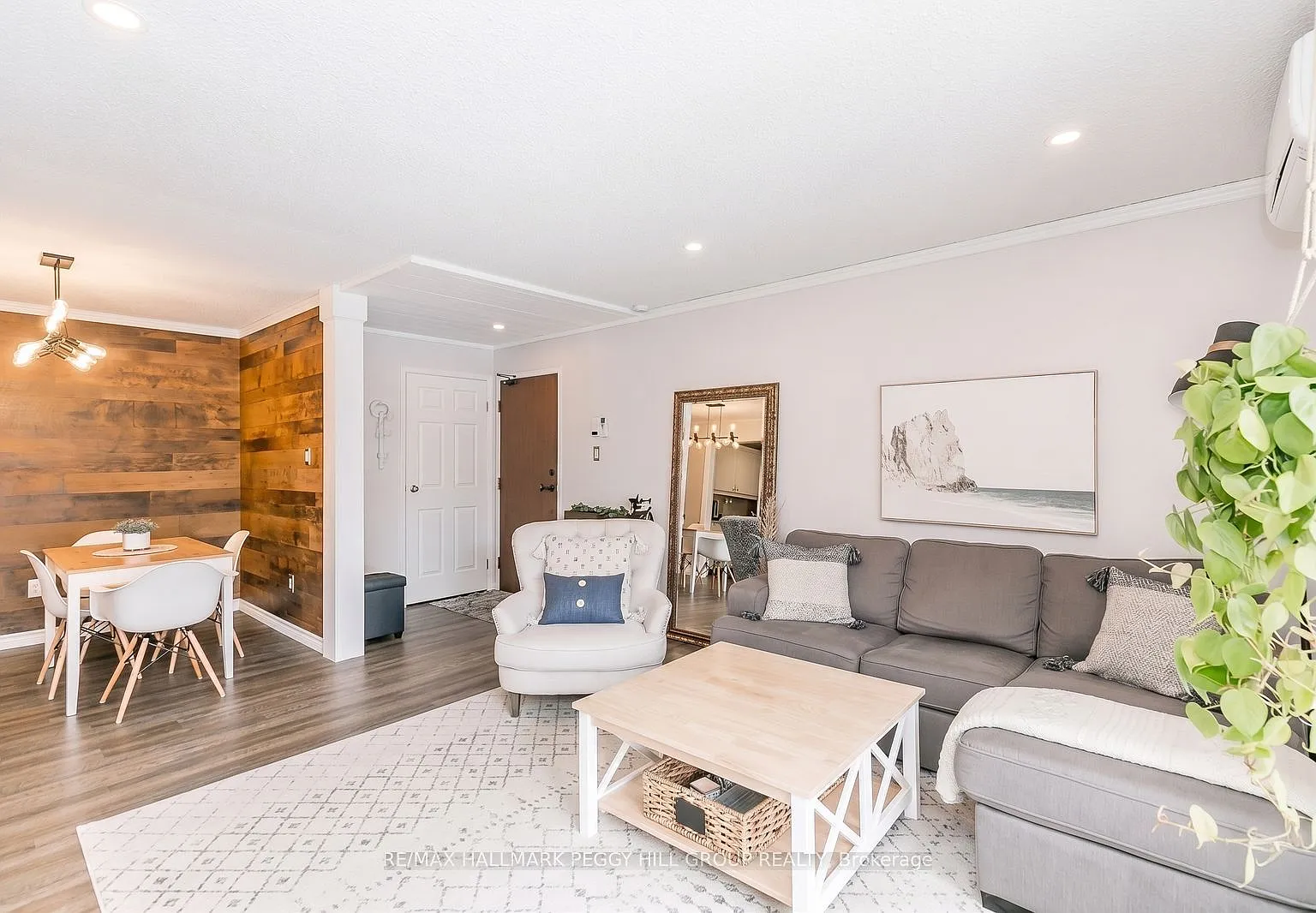 2 bed, $2,100 — Photo 3