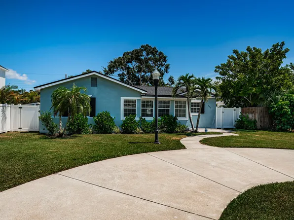 541 39th Ave NE, Saint Petersburg, FL 33703