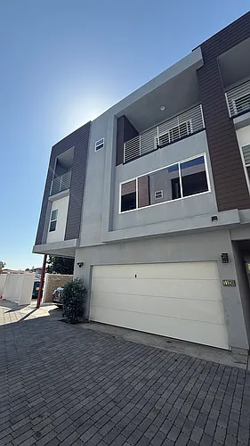 7320 Katella Ave Photo 1
