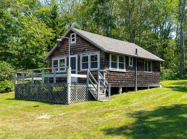 81 Bradley Shore Road, Bristol, ME 04558