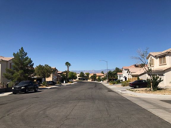 4th image of 1428 Tangerine Rose Dr