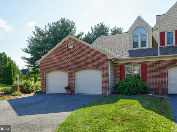 3210 Pinewyn Cir, Lancaster, PA 17601
