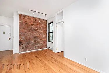 Rented by Rennit Inc.