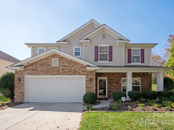 1253 Jade Glen Dr, Charlotte, NC 28262