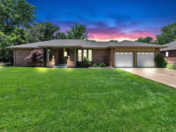 1557 N Caddy Ln, Wichita, KS 67212