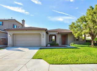 19845 Silverwood Dr, Lake Elsinore, CA 92530