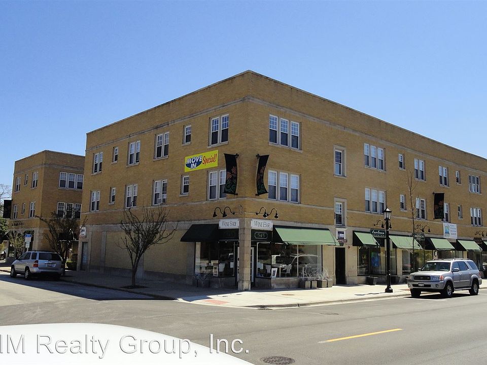 1st image of 288 W Montrose Ave APT B1