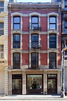 Sold by Town Residential | media 9