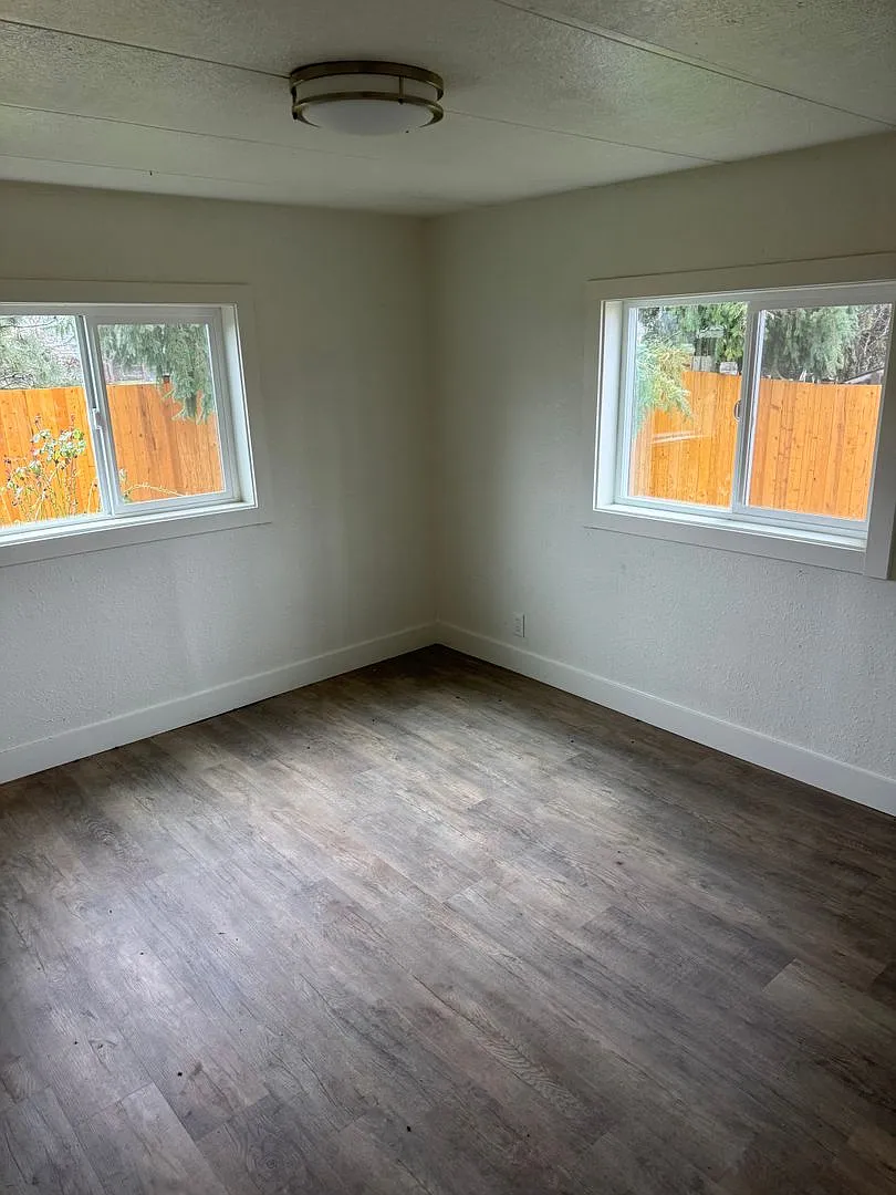 Great Single Story Home! — Photo 4