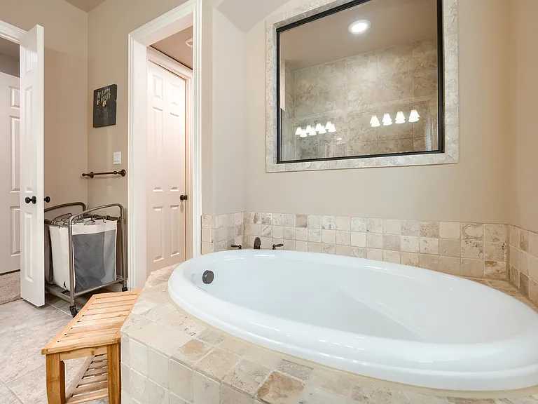 14839 Story Ln — Photo 38