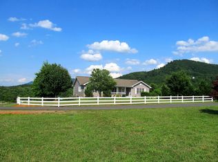 113 Amaryllis Rd, Newport, TN 37821