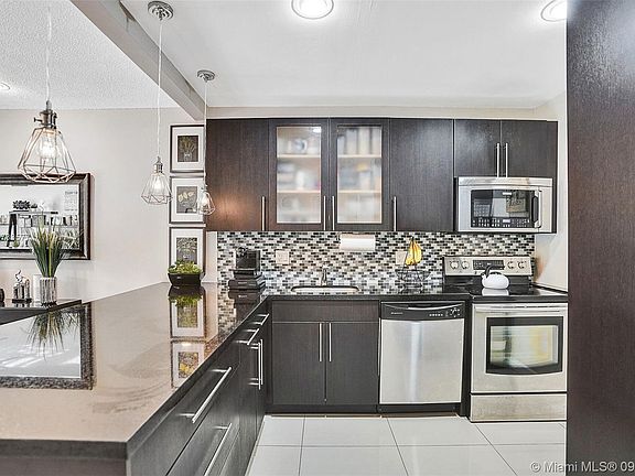 2nd image of 1000 Hillcrest Ct APT 315