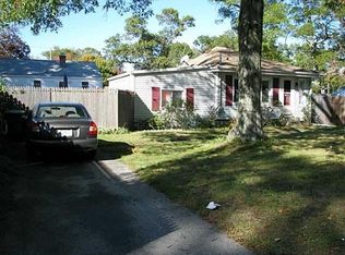 61 Wayne St, Warwick, RI 02889