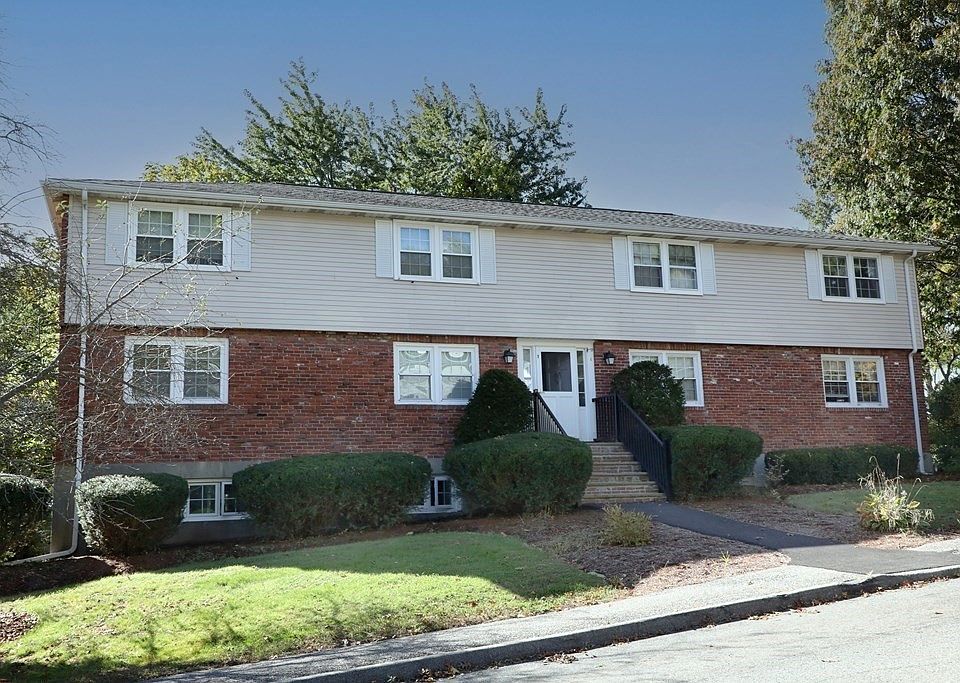 1st image of 1 Zabriskie Dr APT E