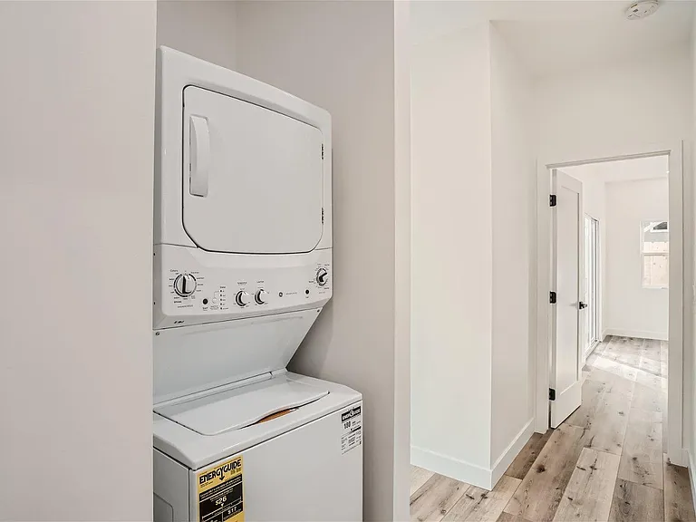 6264 Stewart St — Photo 13